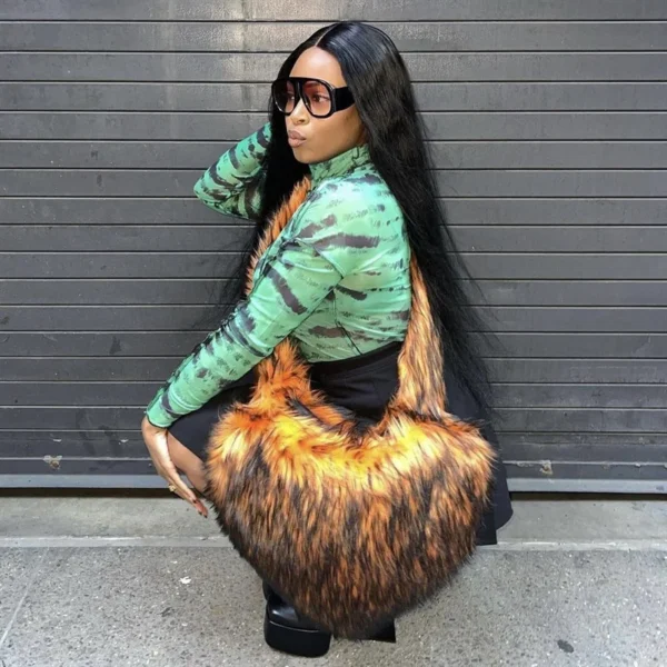 Faux Fur Shoulder Bag Heart Shaped Fluffy Plush Crossbody Bags for Women Oversized Tote Bags Lady Shopper Vintage Gothic Bags - Image 3