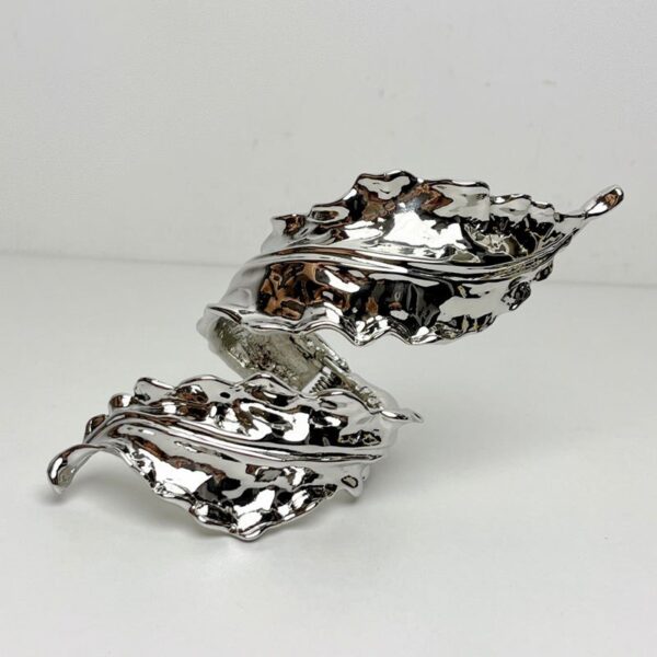 Retro gold leaf spiral wound open bracelet for women delicate metal leaf bracelet - Image 2