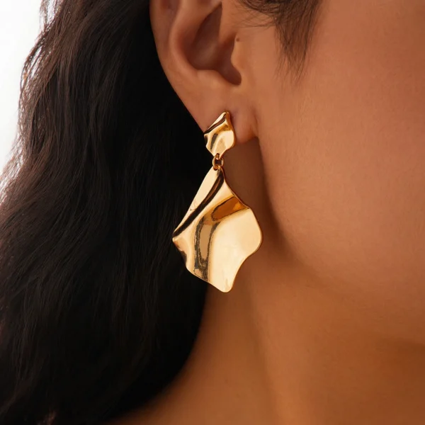 Ingemark Vintage Irregular Pleated Metal Drop Earring for Women Fashion Statement Goth Gold Color Piercing Earrings Jewelry Gift - Image 2