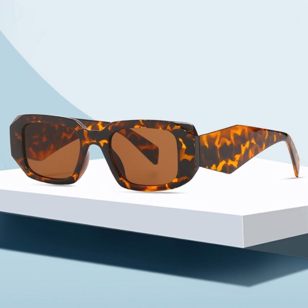 New Small Square Sunglasses Women Brand Designer Wide Frame Vintage White Sun Glasses UV400 Fashion Female Shades - Image 4