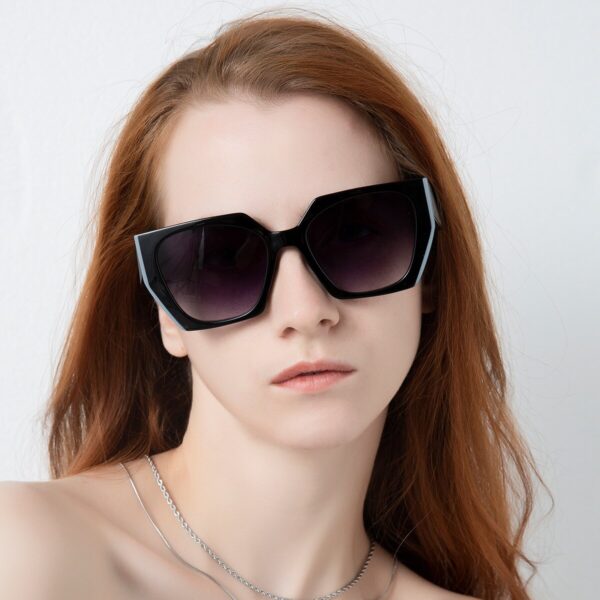 Luxury Brand Square Sunglasses New Ladies Men's Large Frame Shades Women's Vintage Glasses UV400 - Image 4