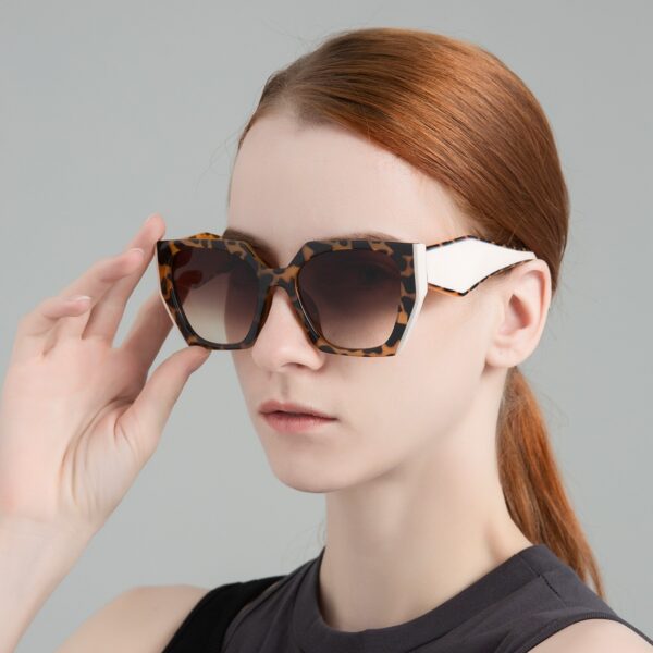 Luxury Brand Square Sunglasses New Ladies Men's Large Frame Shades Women's Vintage Glasses UV400 - Image 3