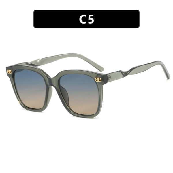 Letter B Retro Box Sunglasses Women's High end Feeling Internet Celebrity New Sunglasses Anti UV Sunglasses - Image 10