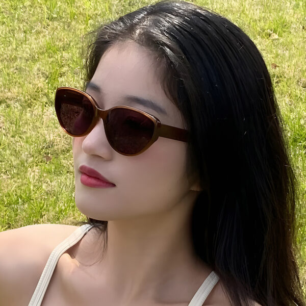 Cat eyes - Image 3