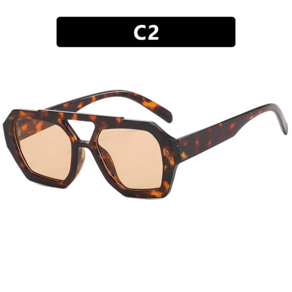 Double beam irregular sunglasses, new European and American Instagram influencers, same fashionable sunglasses, sunglasses - Image 7