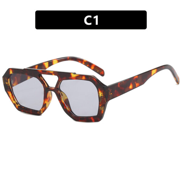 Double beam irregular sunglasses, new European and American Instagram influencers, same fashionable sunglasses, sunglasses - Image 6