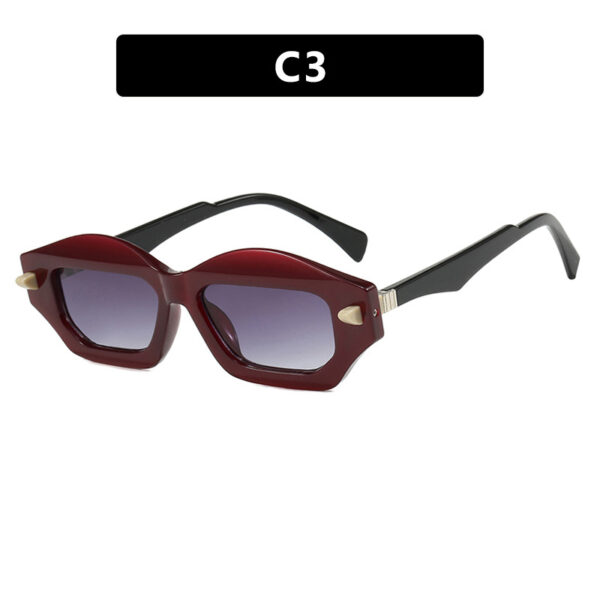 Irregular small frame sunglasses, high-end fashion show sunglasses, versatile, trendy, modern and fashionable sunglasses for women - Image 8